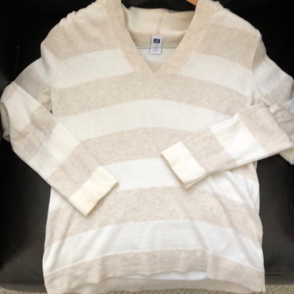 GAP cozy wool blend hoodie pullover sweater top in cream and tan stripe Size S - Picture 3 of 13